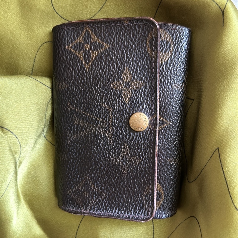 Louis Vuitton Vintage Key holder authentic